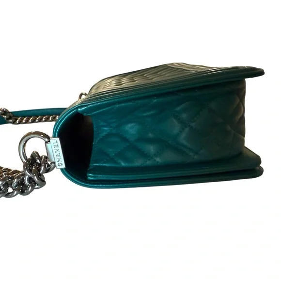 RARE Chanel Boy Bag: Medium Size, Dark Teal Leather *AUTHENTICATED* - Picture 11 of 16